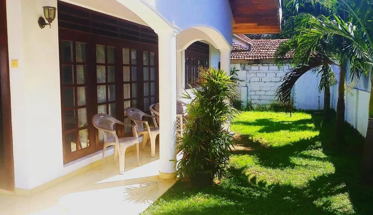 Olas Negombo Guest house